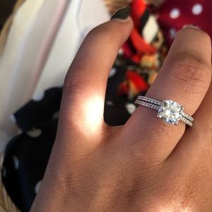 14kt White Gold Cathedral Wedding Set